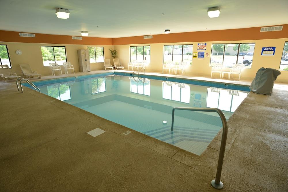 Hotel Comfort West 3*