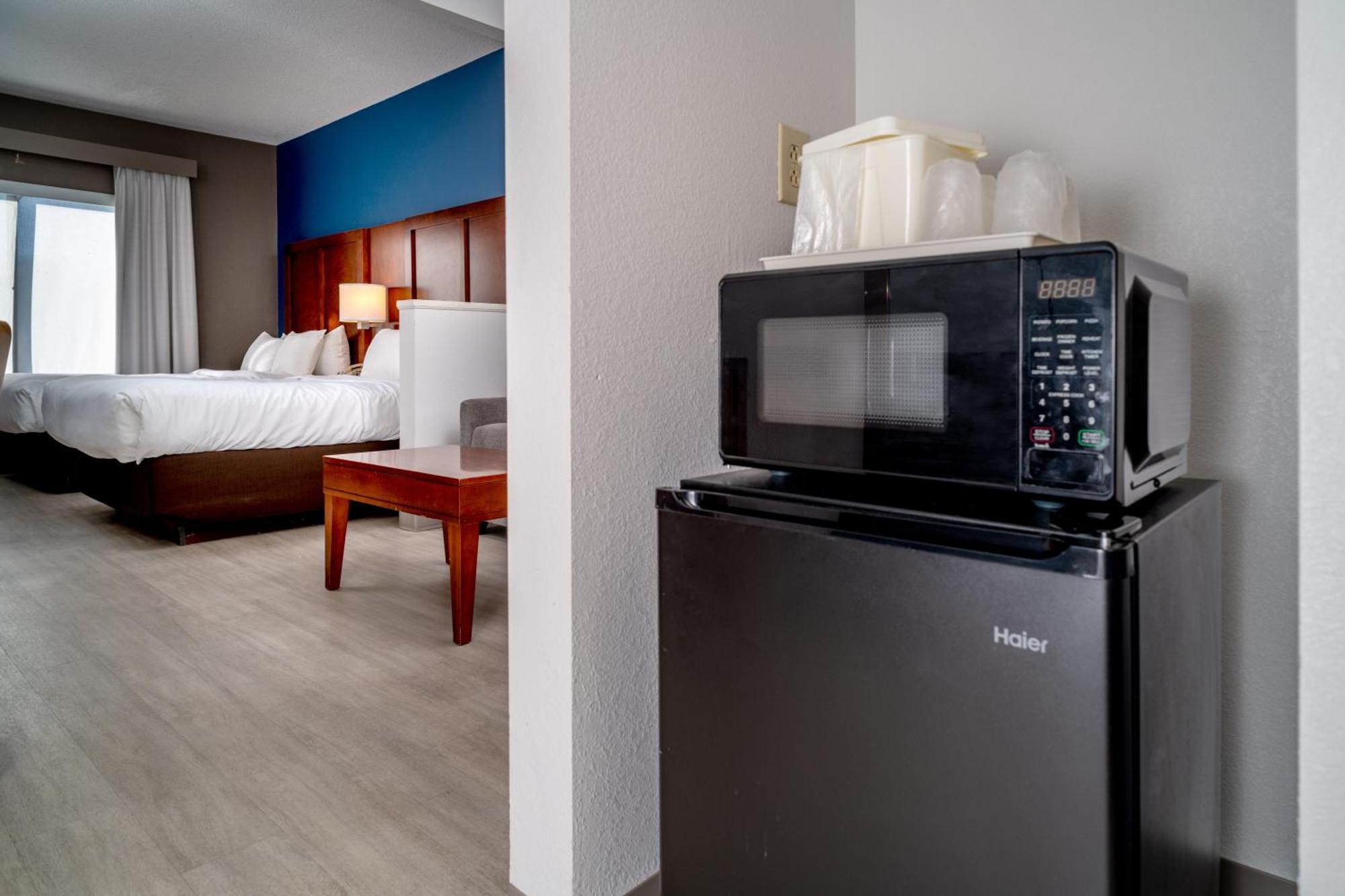 Comfort West Hotel