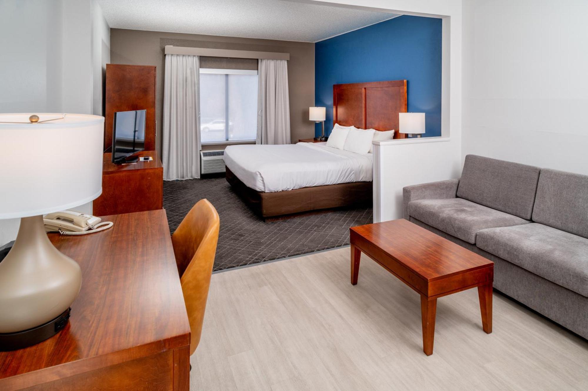 Comfort West Hotel 3*