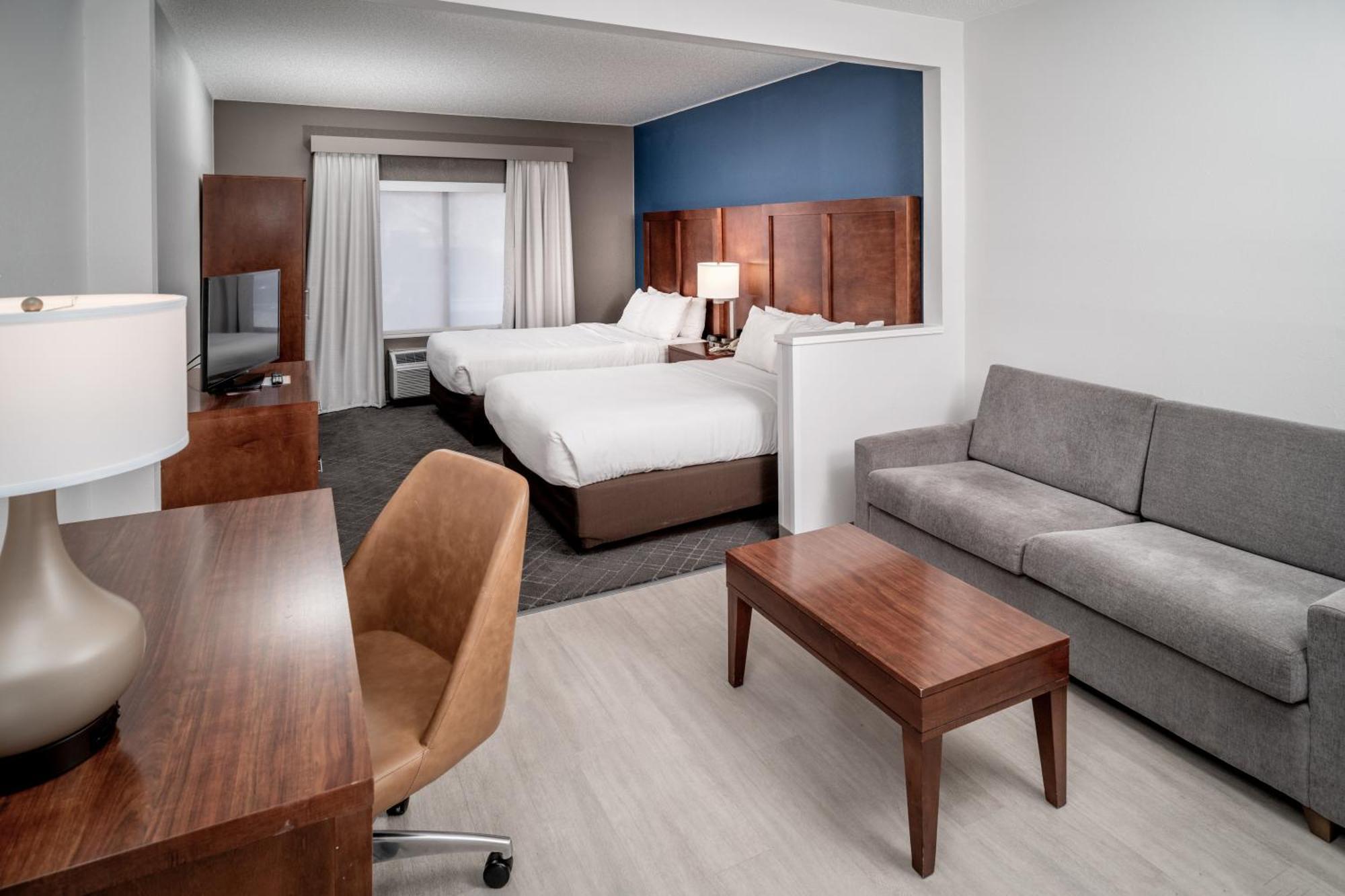 Comfort West Hotel 3*