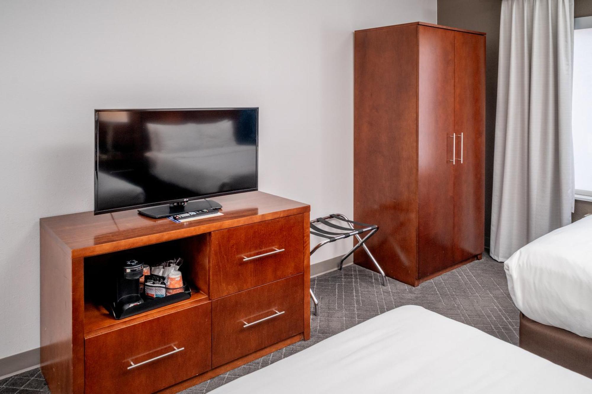 Comfort West Hotel 3*